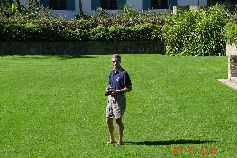 Bob in courtyard in Santa Barbara.JPG